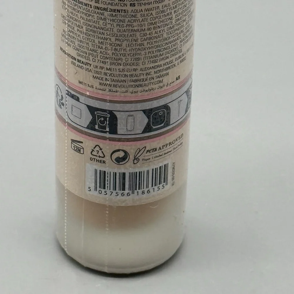 Makeup Revolution IRL Filter Longwear Foundation Breathable Soft Matte F10